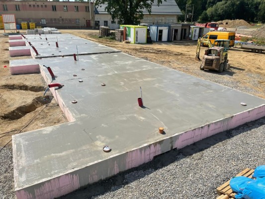 základová deska řadových domů typu R90 blok A